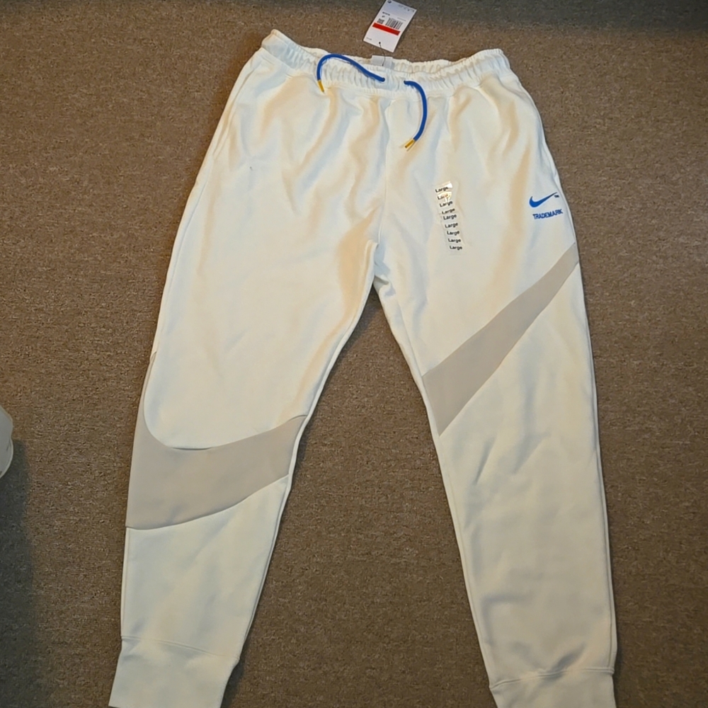 White Nike Joggers